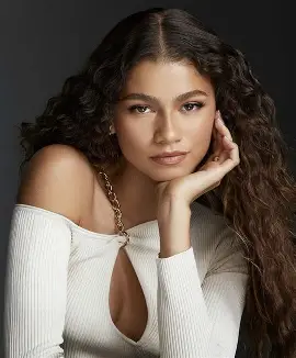 “Zendaya Reportedly in Talks for a New Sci-Fi Thriller with Warner Bros. Pictures”